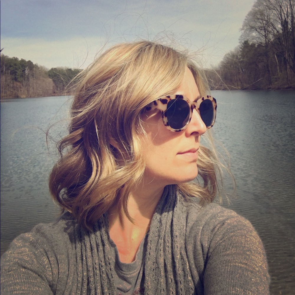 Meet your Posher, Brooke